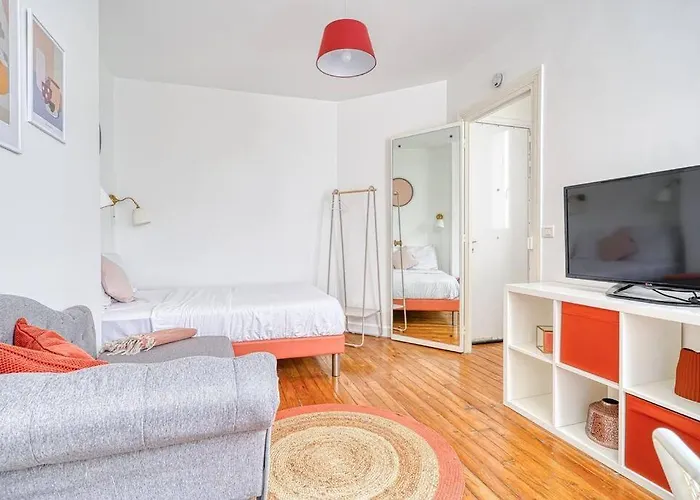 Appartement Charming Montmartre *